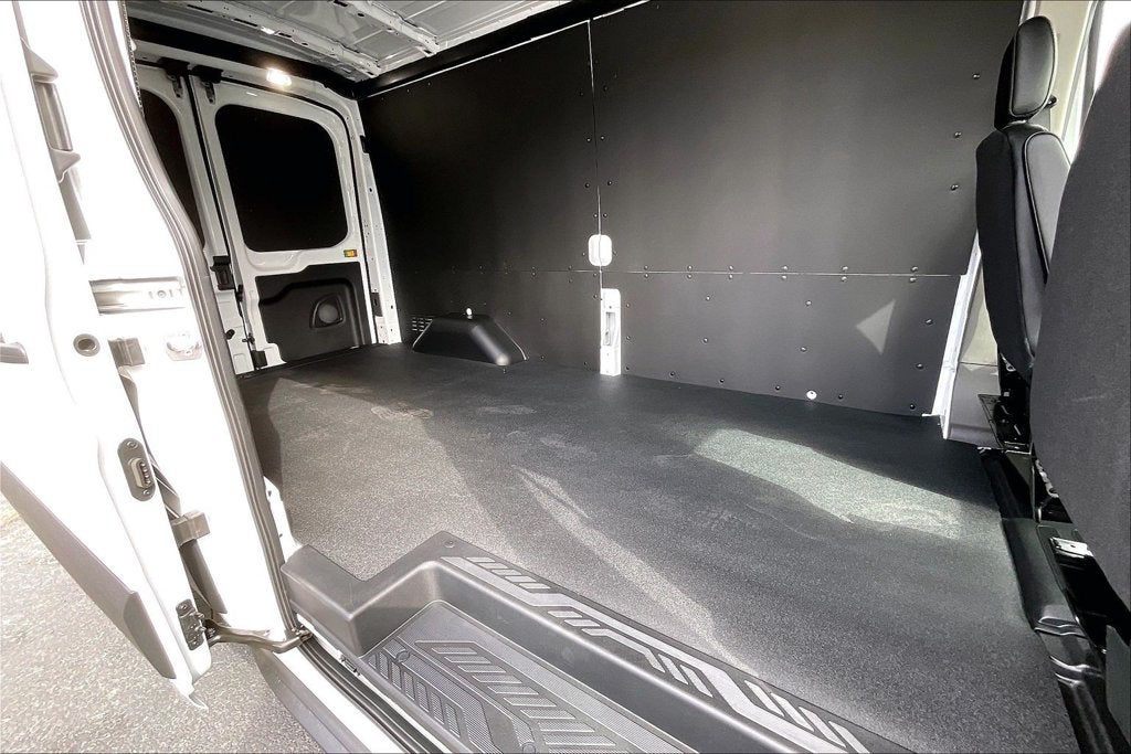 2027 Ford Transit-250 Base
