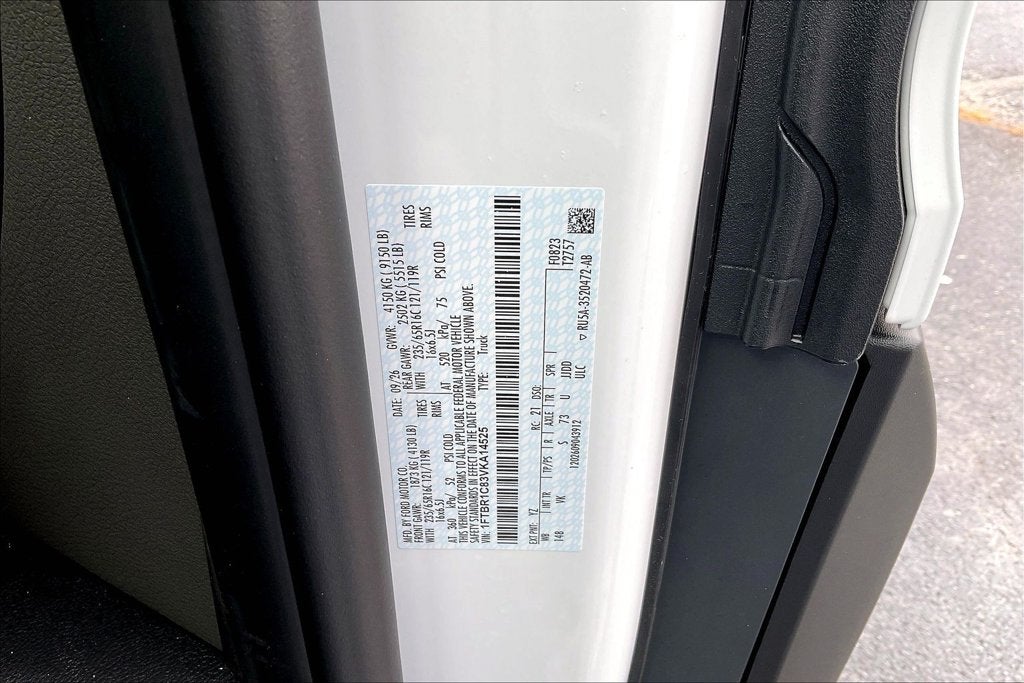 2027 Ford Transit-250 Base