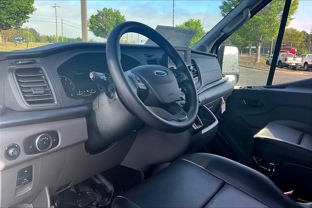 2025 Ford Transit-250 Base