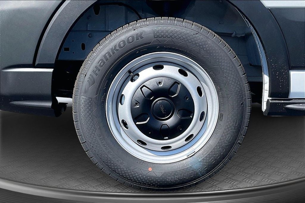 2027 Ford Transit-250 Base
