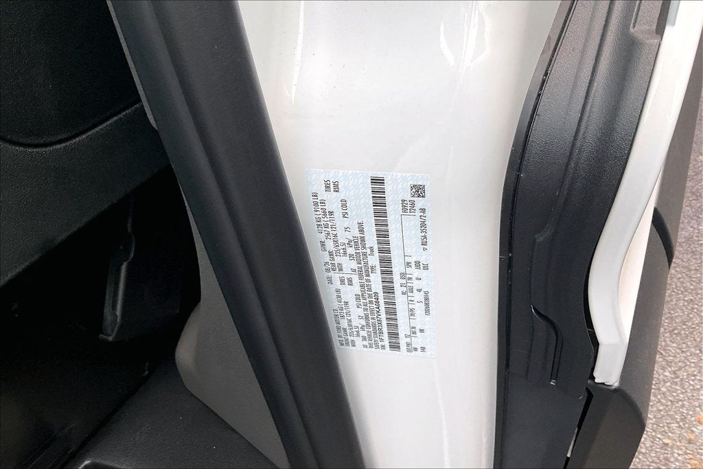 2027 Ford Transit-250 Base