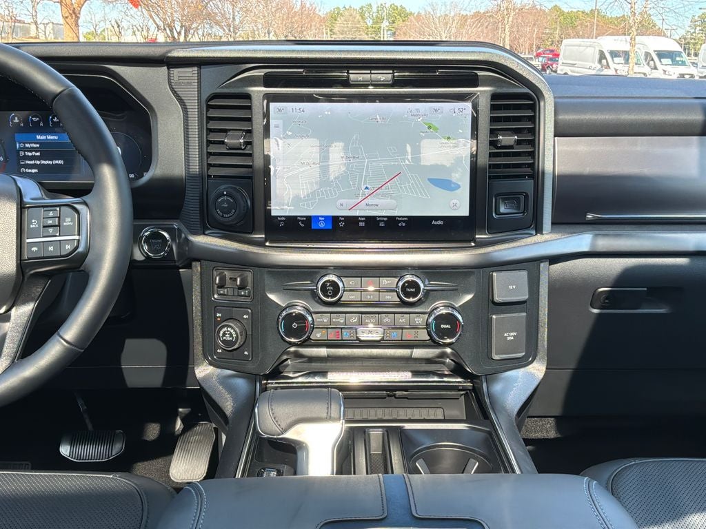 2025 Ford F-150 Platinum