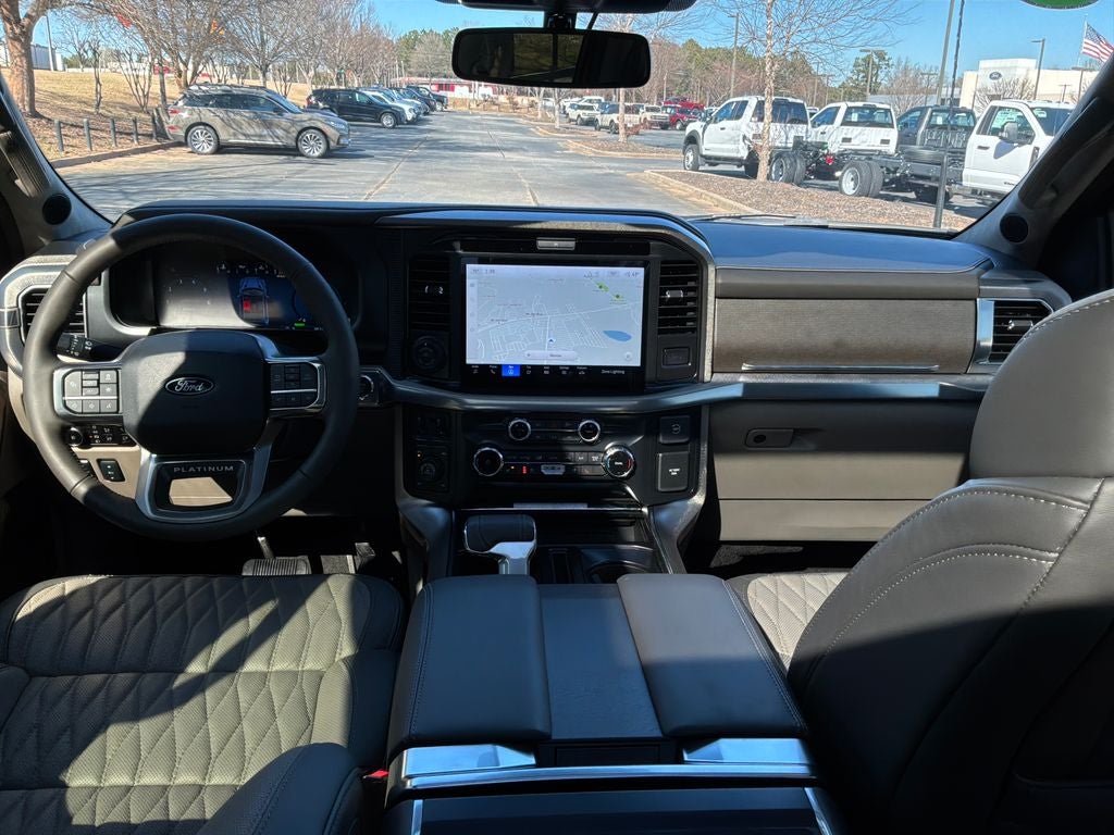 2025 Ford F-150 Platinum