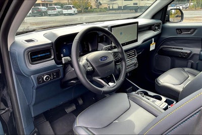 2025 Ford Maverick Lobo High